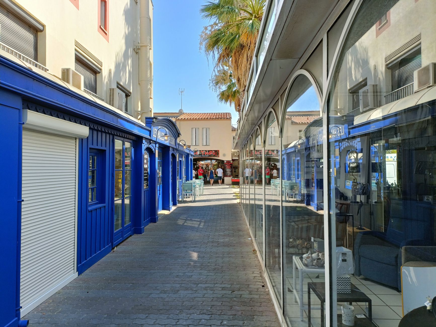 Agence Immobilière Commerciale équipe à Villejuif